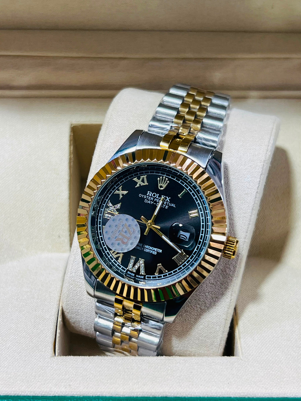 Luxury Two-Tone Fluted Bezel Day-Date Men's Watch Collection (Arabic & Roman Numerals)