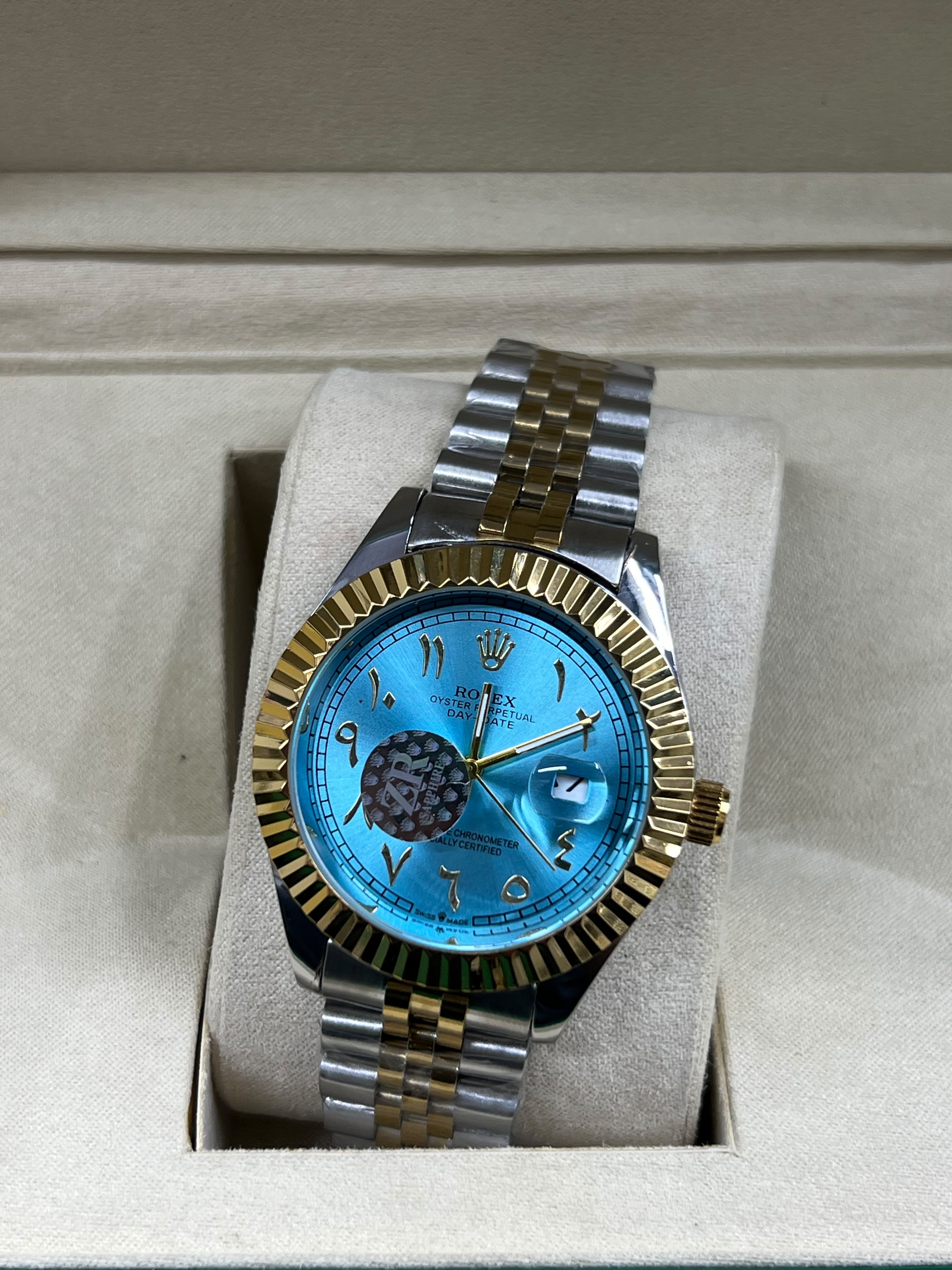 Luxury Two-Tone Fluted Bezel Day-Date Men's Watch Collection (Arabic & Roman Numerals)